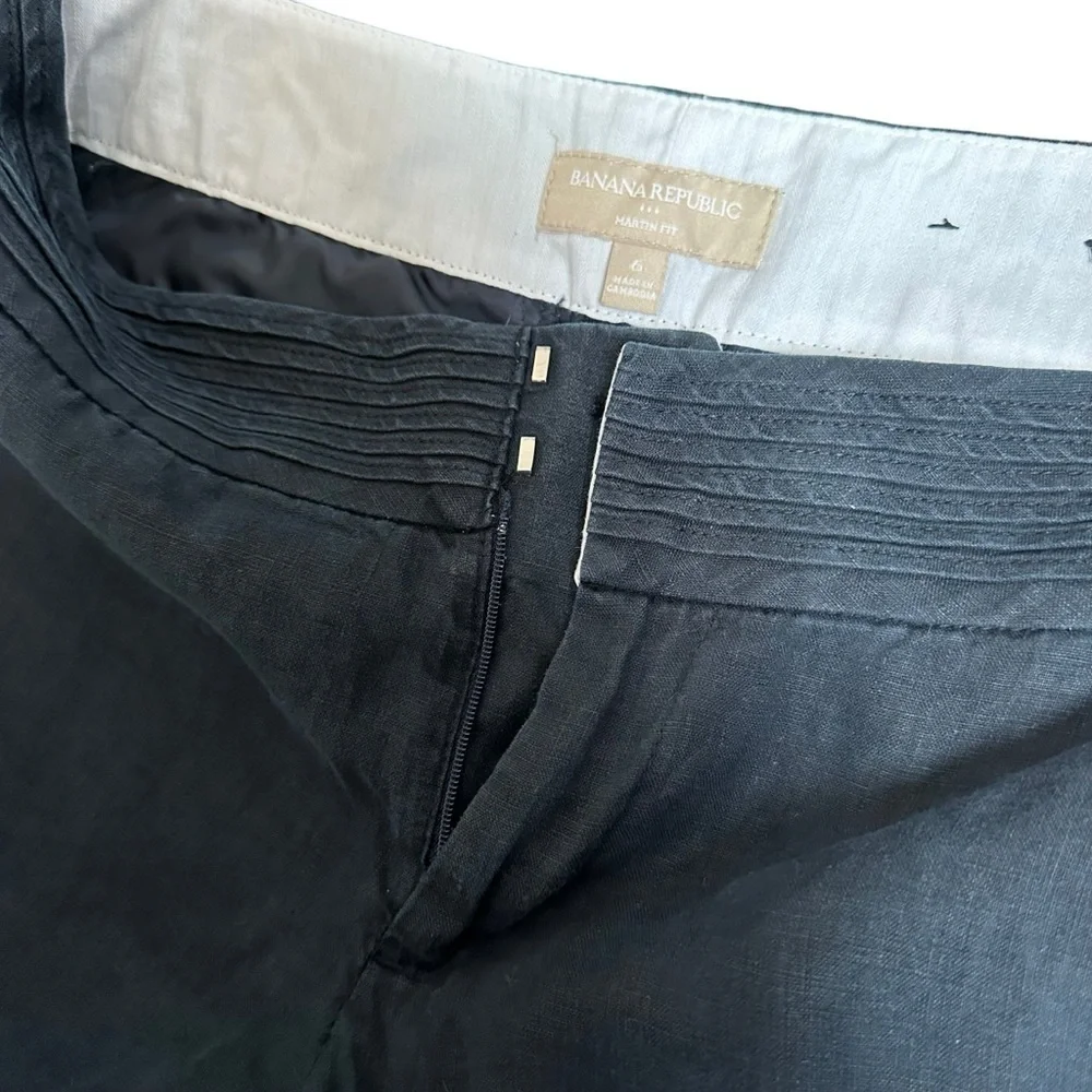 Banana Republic Martin Fit Navy Linen Pants, size 6